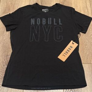 NOBULL Limited Edition Women’s Large NWT NYC Tee